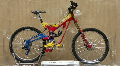 Tour de France cyclistes miniatures