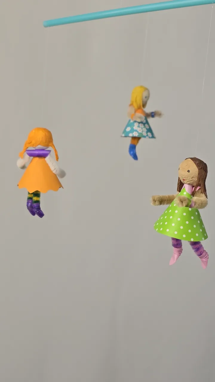 Mobile de petites coquettes - détail finition